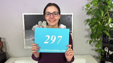 Sexy Slovakian knows how to make an impression