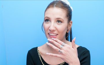 Agustina swallowing 11 gloryhole loads