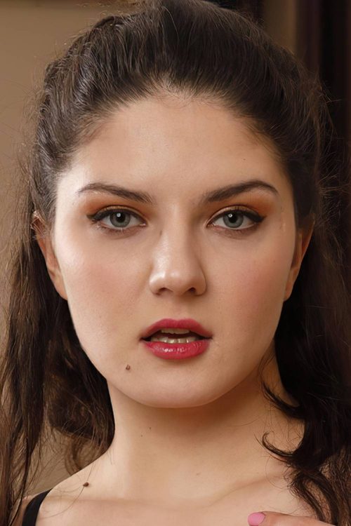 Francesca DiCaprio