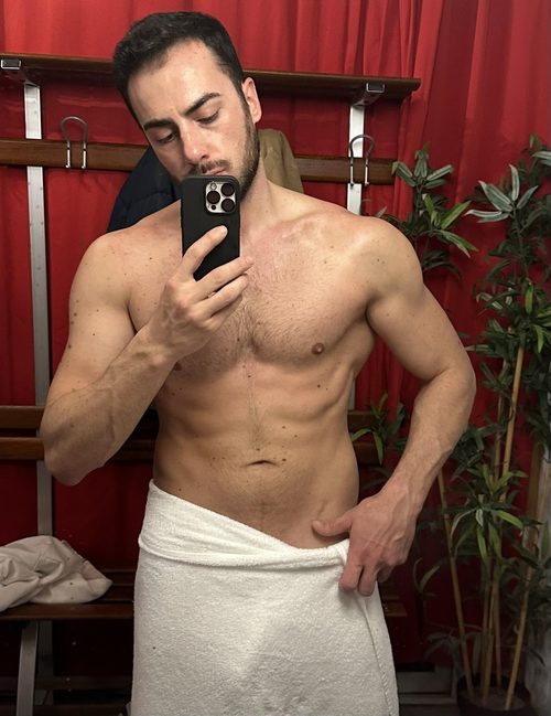 Francis_x
