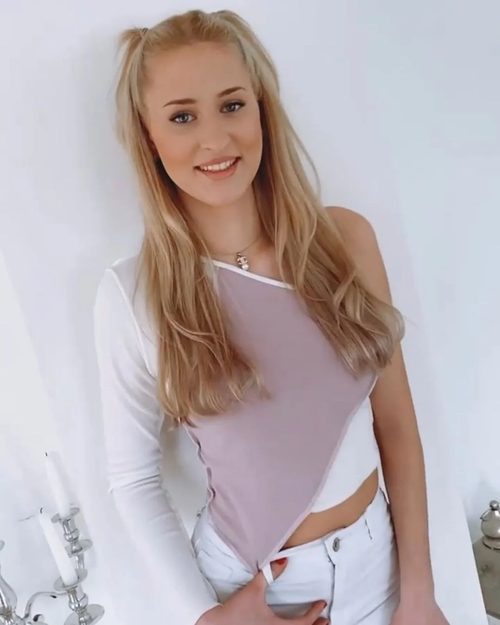 Mia Fontaine