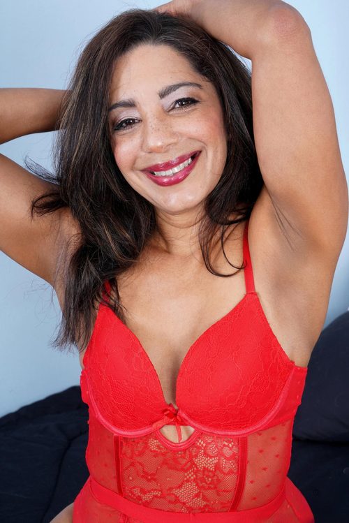 Amelia Belle