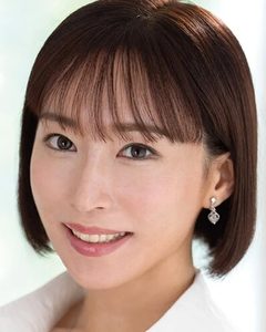 코무라 에리카