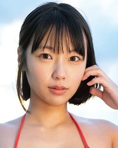 토우미네 히나코