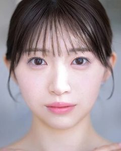 시라이시 루나